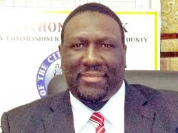 Report: Philly elections boss didn't vote