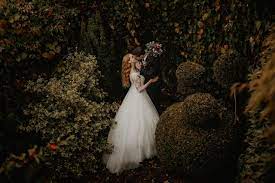 We offer several affordable wedding photography and videography packages, so we can work with you if you're on a budget. Best Wedding Photos Of 2018