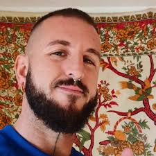 Stream episode 9 Queer Space by Stefan podcast