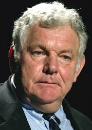 Bennett defends controversial race comments