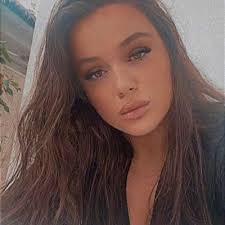 Rachel Oldfield's Instagram, Twitter & Facebook