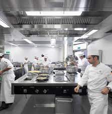 Mondragon Y Cett Asi Son Las Referencias Vasca Y Catalana Para El Grado En Gastronomia De Valencia