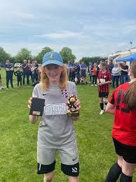 Sam Thurlow (@s_thurlow)