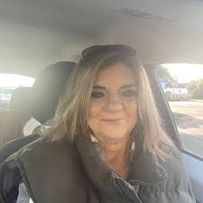 FOUND SAFE!! THANK YOU Leslie Klug has been missing since August 5ᵗʰ and  was last seen near Mid-Willamette Valley Community Action and the Safeway 