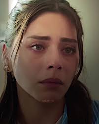 @sselinturkmenn 🖤 #çimenkorkmaz #kızılcıkşerbeti