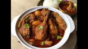 Its made with ground spices, onions and tomatoes. Authentic Chicken Curry Bengali Style Chicken Curry With Potato Chicken Curry In Bengali Youtube