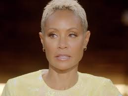 We believe that simplicity makes a bigger statement. Jada Pinkett Smith Was Infatuated With 2 Women In Her Early 20s