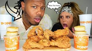 Jamie Marlin's Instagram, Twitter & Facebook