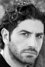 Pur diventando presto un giovane e brillante avvocato. Claudio Castrogiovanni Tv Time