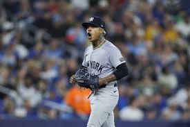 Yankees Trade Idea Would Swap Marcus Stroman For $35 Million Gold Glove  Winner - Newsweek
