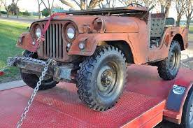 Heres How Similar The Mahindra Roxor Is To An Old Jeep Cj Jeep Cj Old Jeep Mahindra Jeep
