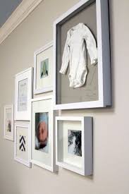 Gallery Wall With Their Going Home Outfit Oglan Cocugu Odalari Bebek Odasi Duzenleme Bebek Odasi Mobilya