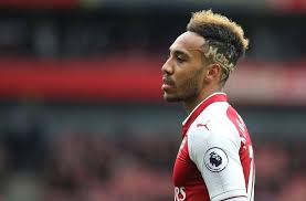 Mlinzi wa uskochi kieran tierney, 25, amekubali mkataba mpya na arsenal ambao atausaini katika siku zijazo. Aubameyang Reveals Reason Behind Haircut