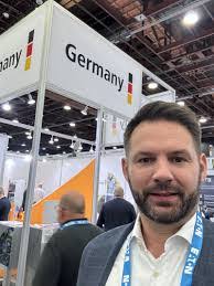 Mark Sawaya's Instagram, Twitter & Facebook