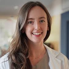 Kalin Davis's Instagram, Twitter & Facebook