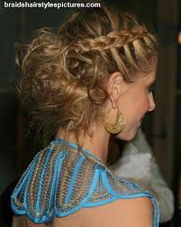 From an accessorized crown braid to jumbo knotless box braids, you have choices galore. Braided Hair Styles For White Women Hair Styles Braided Hairstyles Braided Prom Hair