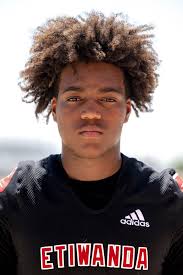Inland football preview: Size and skill make Etiwanda's Jaden Landrum top  receiving threat