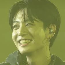 Natalie McDaniel (@NattButtWHATWHA)