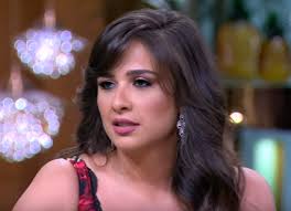Yasmin abdel aziz is an egyptian actress. ÙÙŠØ¯ÙŠÙˆ ÙŠØ§Ø³Ù…ÙŠÙ† Ø¹Ø¨Ø¯ Ø§Ù„Ø¹Ø²ÙŠØ² ØªØªØ­Ø¯Ø« Ø¨Ø±ÙˆÙ…Ø§Ù†Ø³ÙŠØ© Ø¹Ù† Ø·Ù„ÙŠÙ‚Ù‡Ø§ ÙˆØªØ­Ø±Ø¬ Ø±ÙŠÙ‡Ø§Ù… Ø­Ø¬Ø§Ø¬ ÙƒÙ†Øª Ø±Ø§ÙØ¶Ø© Ø§Ù„Ø²ÙˆØ§Ø¬ Ù…Ù†Ù‡ Ù…Ø¬Ù„Ø© Ù‡ÙŠ