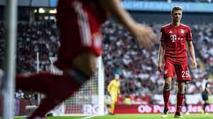 Thomas Muller Has Always Been A Curious Player Not An Out And Out Centre Forward But The Owner Of 10 Fifa World Cup Goals A R Bayern Munich Bayern Midfielder