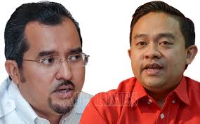 Beliau telah dilantik sebagai timbalan menteri di jabatan perdana menteri (hal ehwal agama) berkuatkuasa pada 29 julai 2015 sehingga 10 mei 2018. Datuk Dr Asyraf Wajdi Dusuki Air Times News Network