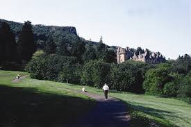 There isn't another country we know of that offers such a range of attractions; Belfast Castle Estate Walkni