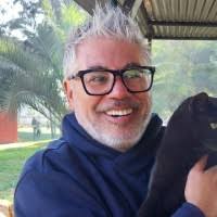 50+ perfiles de «Croce»