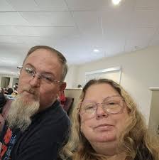 This video is sbout the foam insert that comes with the regular size  leatherman holster.