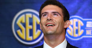 Junkyard Mail Fan Day NIL Sanford Steg