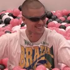 Laura Bieber Lanzini (@LauraBLanzini)