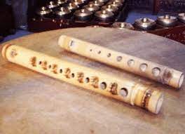 Berikut ini penjelasan 35 alat musik tradisional indonesia dari berbagai provinsi secara lengkap dalam seni musik, suku batak memiliki beragam jenis alat musik tradisional dengan aramba sebagai ikon budayanya. 60 Alat Musik Tradisional Indonesia Daerah Asal Gambar Dan Penjelasan
