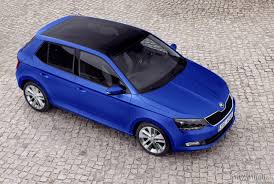 Škoda fabia остава на върха в категория практичност. Nova Skoda Fabia A Skoda Fabia Combi Sa Predstavia V Parizi Spolocne Foto Galeria Podkapotou Sk