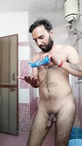 Enjoy Morning Shawer with Masturbation: Indian Gay Asian Porn