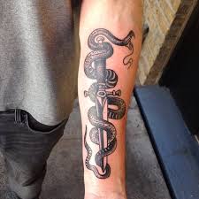 Making a tattoo is a very responsible decision in the life of those that want to have it. 44 Snake And Dagger Tattoos Ideas
