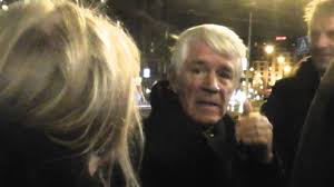 Join facebook to connect with kees van kooten and others you may know. Kees Barbara Van Kooten Met Hun Kinderen Kim En Kasper Van Kooten Bij Het Boekenbal 2013 Youtube