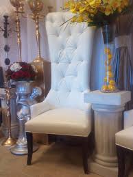 King And Queen Chair Rentals Toronto Gta The Ultimate Wedding Project The Ultimate Wedding Project Queen Chair Chair Decor