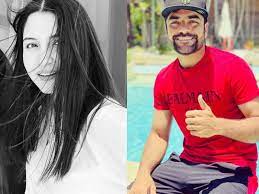 According to google, afghanistan cricketer, rashid khan, who is a legspinner and is playing for sunrisers hyderabad in ipl 2020, is the husband of in an interview with filmfare, the doting wife had revealed why she had gotten married at the age of 29, which is considered as very early for actresses. Rashid Khan Wife Here S Why Google Search Showed Anushka Sharma As Afghanistan Cricketer Rashid Khan S Wife