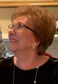 Mae Naylor's Instagram, Twitter & Facebook