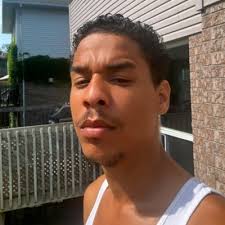 Ryan Hinton (RyanFuckinHints@)