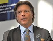 Opposition grows to Alberta PSE changes