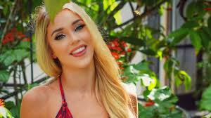 Kali Roses Confessional: Bio, Fantasies, Sex Preferences, BDSM & More! •  CamSoda Blog