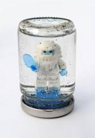 Contenu impropre à la consommation. Boule A Neige Diy Personnalisable Lego Idees Conseils Et Tuto Activite Manuelle Enfant