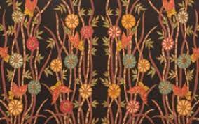 Tidak heran kalau kamu akan melihat motif batik berupa gambar tanaman bambu dengan berbagai warna cerah. Batik Motif Pring Sedapur