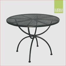 Pin Von Rosa Reisinger Auf Weinlaube Gartentisch Rund Metall Gartentisch Wohneinrichtung