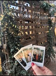 Maybe you would like to learn more about one of these? Photo Booth Idea With Wooden Pallets Woodenpallets Photobooth Wedding Photog Diy Wedding Photo Booth Rustic Wedding Backdrops Photo Booth Backdrop Wedding
