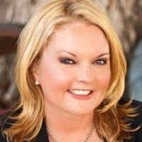 Cindy Cade's Instagram, Twitter & Facebook