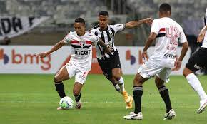 Mariano, igor rabello, réver e dodô; Atletico Mg X Sao Paulo Para Vencer O Galo Tricolor Tera Que Superar A Forte Defesa Atleticana Arquibancada Tricolor