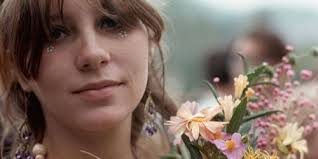 Celebrities with first name: Sally