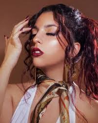 Pia Silva's Instagram, Twitter & Facebook