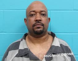 Darrin Meadows's Instagram, Twitter & Facebook